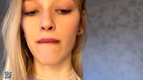 D online show from November 9, 9:27 am