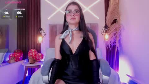 dasha_rodriguez online show from May 12, 1:40 pm