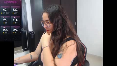 daviana online show from October 12, 1:24 pm