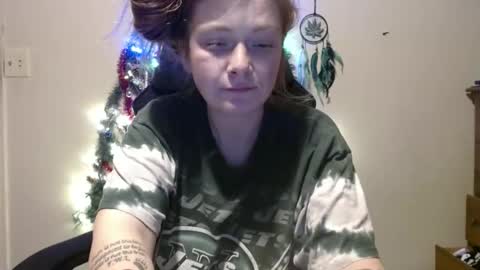 Snapshot of debbieafterhours69 chatting on December 17, 5:18 am DEBBIE online show from December 17, 5:18 am