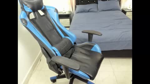  Dbora  online show from January 15, 8:59 pm