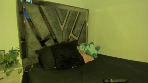 deborah_collins1 online show from March 8, 5:19 pm