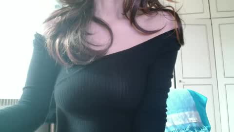 KamiDevi online show from February 28, 1:32 pm