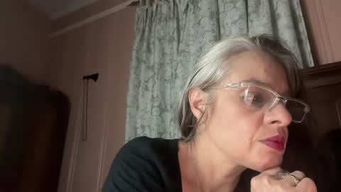 Tori online show from August 2, 2:58 am