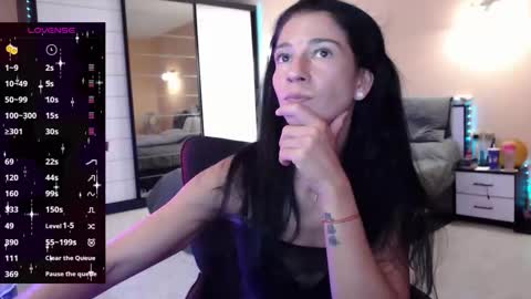 Nicole online show from September 17, 8:34 am