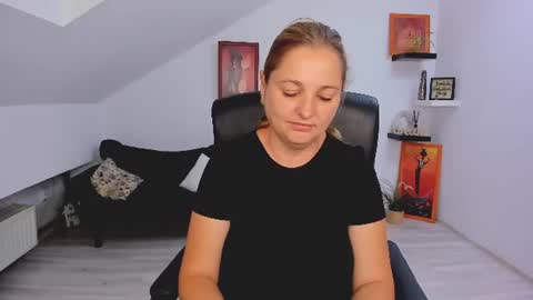 DeliciousLolly online show from July 13, 3:29 am
