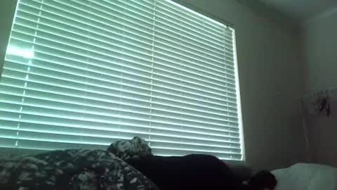 Snapshot of delightfuldark chatting on February 22, 1:33 am delightfuldark online show from February 22, 1:33 am