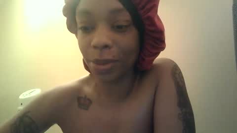 Snapshot of delightfuldark chatting on March 7, 3:39 pm delightfuldark online show from March 7, 3:39 pm