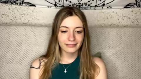 Sia online show from June 12, 1:30 pm
