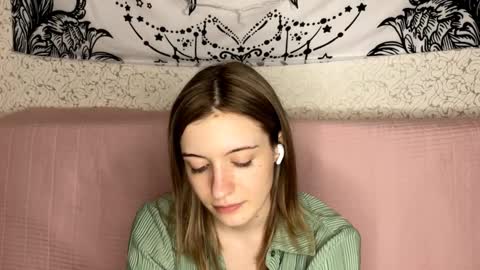 Sia online show from January 9, 1:48 pm