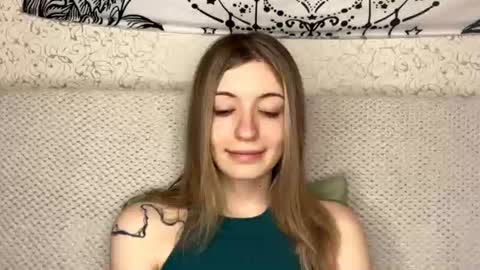 Sia online show from June 11, 9:28 am