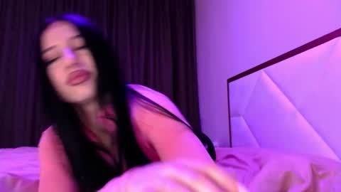 delly_love online show from November 5, 10:48 pm