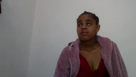 delphine online show from June 16, 10:05 am