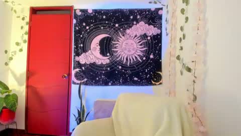 demeter__ online show from August 4, 12:16 am