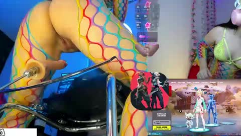 demiii online show from May 19, 9:38 am