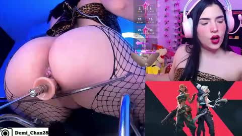 demiii online show from June 4, 8:02 pm