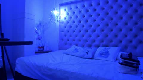 denisse_logan online show from July 4, 3:46 am