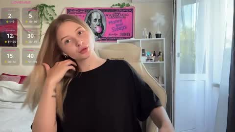 Vi  Victoria online show from June 7, 2:24 pm