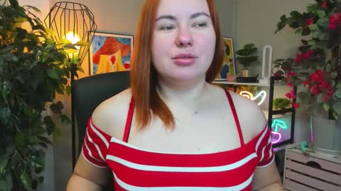 LAYLA online show from December 17, 7:56 am