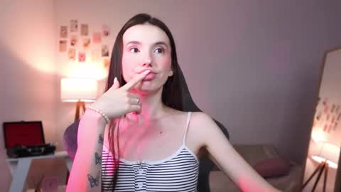 Maya online show from January 18, 4:31 am