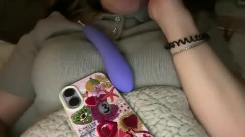 devildaniella online show from March 24, 8:03 pm