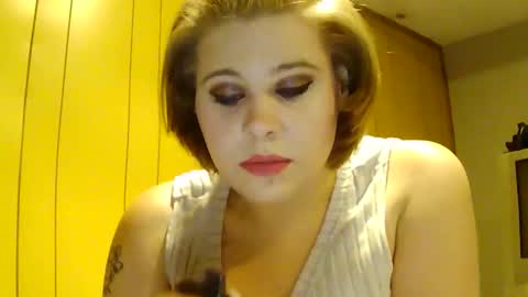 devykitten online show from May 19, 4:41 am