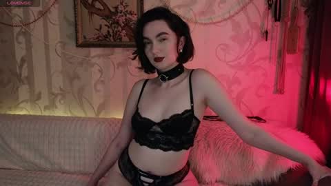 Diana Di Honey online show from July 26, 3:09 pm