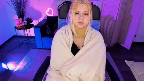 Dia online show from November 26, 11:17 pm