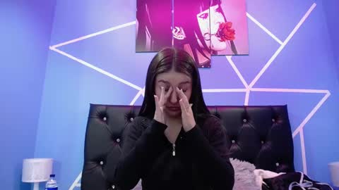 diamond_juliana_ online show from December 17, 3:54 am