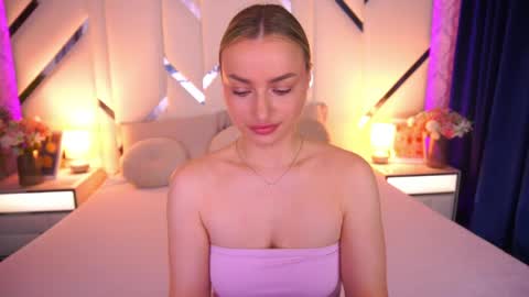 diana_nova online show from June 8, 6:25 am