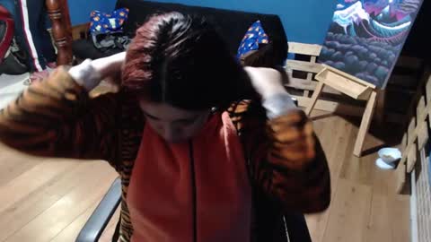 Snapshot of diana_smit_ chatting on March 9, 10:19 am diana online show from March 9, 10:19 am