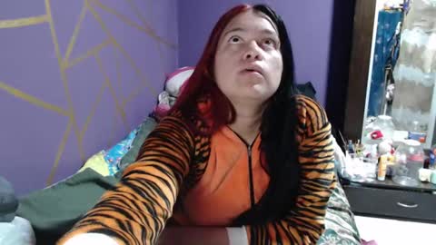 Snapshot of diana_smit_ chatting on February 1, 4:56 am diana online show from February 1, 4:56 am