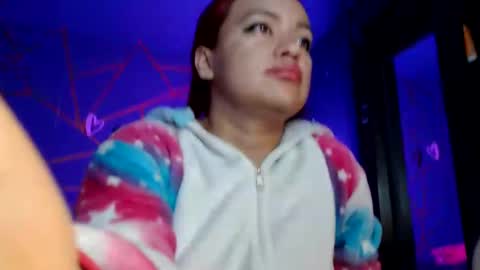 Snapshot of diana_smit_ chatting on February 13, 3:24 pm diana online show from February 13, 3:24 pm