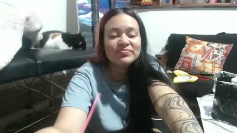 Snapshot of diana_smit_ chatting on October 31, 1:18 am diana online show from October 31, 1:18 am