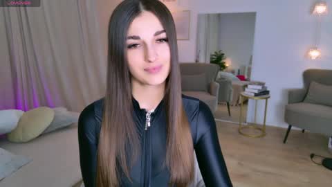 Diana online show from April 28, 5:33 am