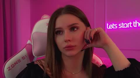 Diana online show from February 5, 7:50 pm