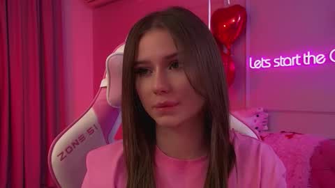 Diana online show from February 11, 2:07 pm