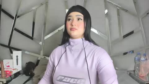 dianarous online show from November 16, 6:04 am