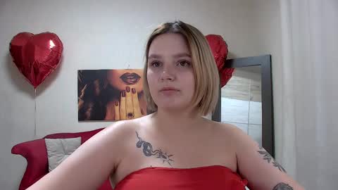 Snapshot of dianemills chatting on March 2, 5:20 pm Diane Mills online show from March 2, 5:20 pm