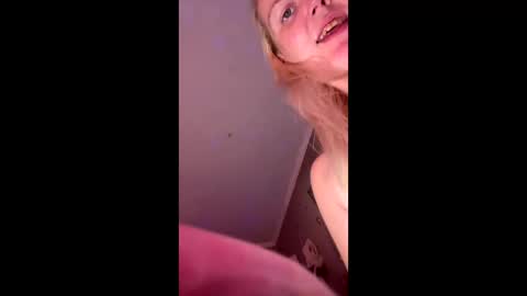 Hailey online show from October 20, 4:59 am