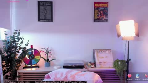 Estef  Germn     online show from May 8, 8:21 pm