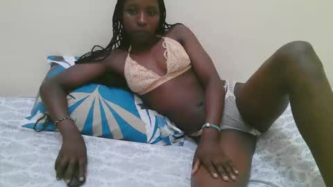 Snapshot of dijahot chatting on October 14, 1:30 am Dijah online show from October 14, 1:30 am
