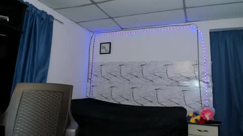dilay__x online show from July 11, 11:32 am