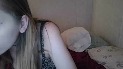 Snapshot of dimepiecexxx chatting on January 26, 1:25 pm Sofie online show from January 26, 1:25 pm
