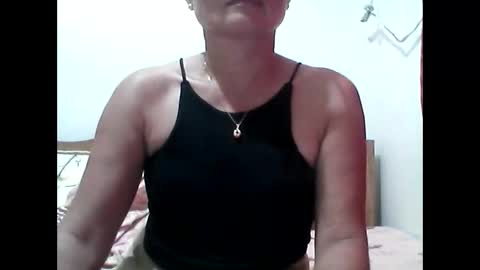 Snapshot of dimple_42 chatting on October 1, 10:53 am Dimple online show from October 1, 10:53 am