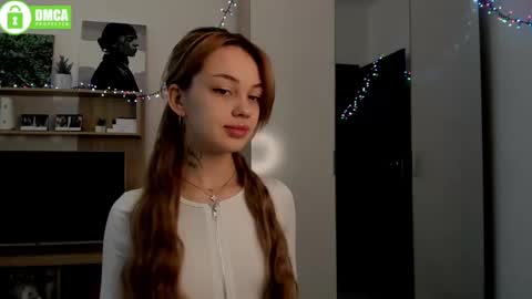 Dina online show from February 10, 7:04 am