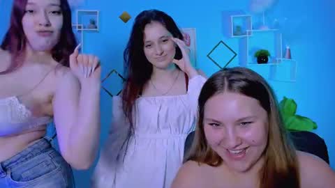 dina_bloom online show from July 14, 2:05 am