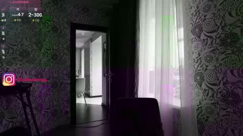 Diodora Magenta online show from April 19, 10:15 am