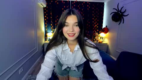 Hannah online show from October 12, 5:32 am