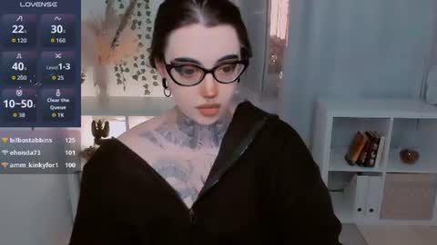 dixipixi_ online show from July 18, 10:40 am